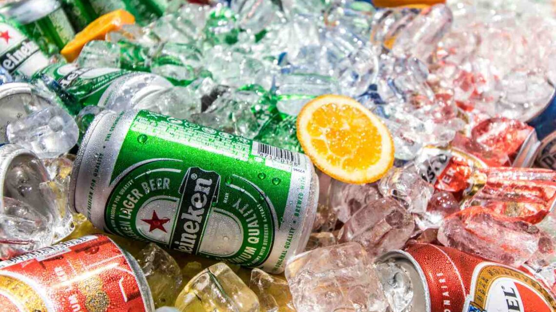 Como gelar cerveja rápido: 5 maneiras eficientes para qualquer situação