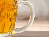 Caneca de cerveja Helles