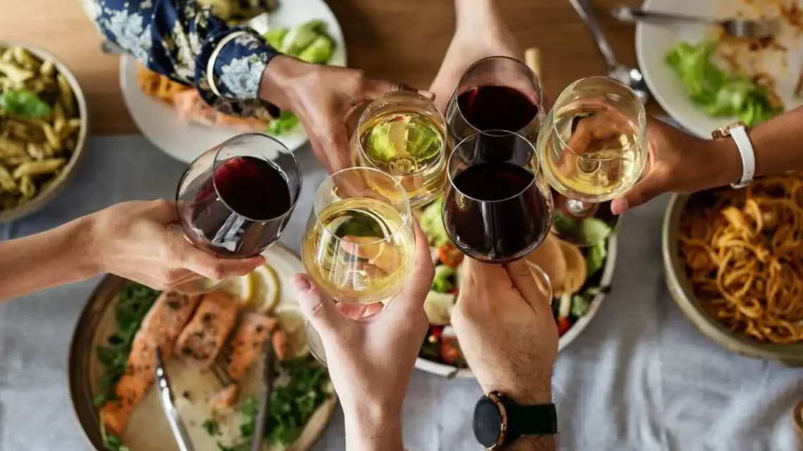 Qual a diferença entre vinho e chopp de vinho? veja as características de cada bebida